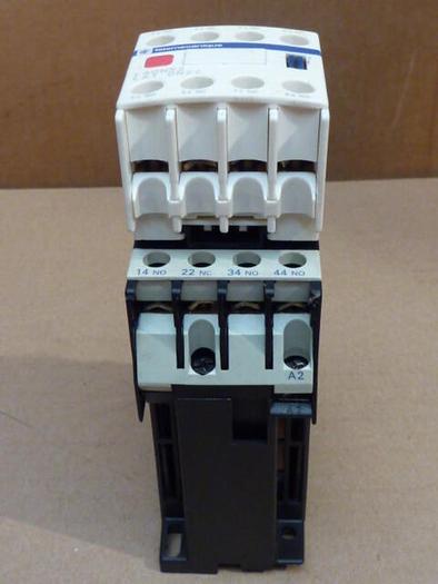 Used TELEMECANIQUE Contactor CA3DN53BDREQ3548G7 #33400