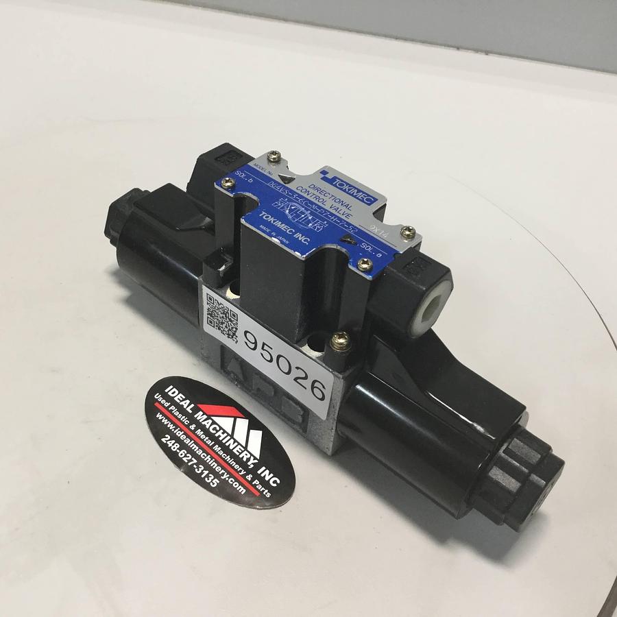 Used TOKIMEC Directional Control Valve DG4V-3-6C-M-P7-H-7-52 USED