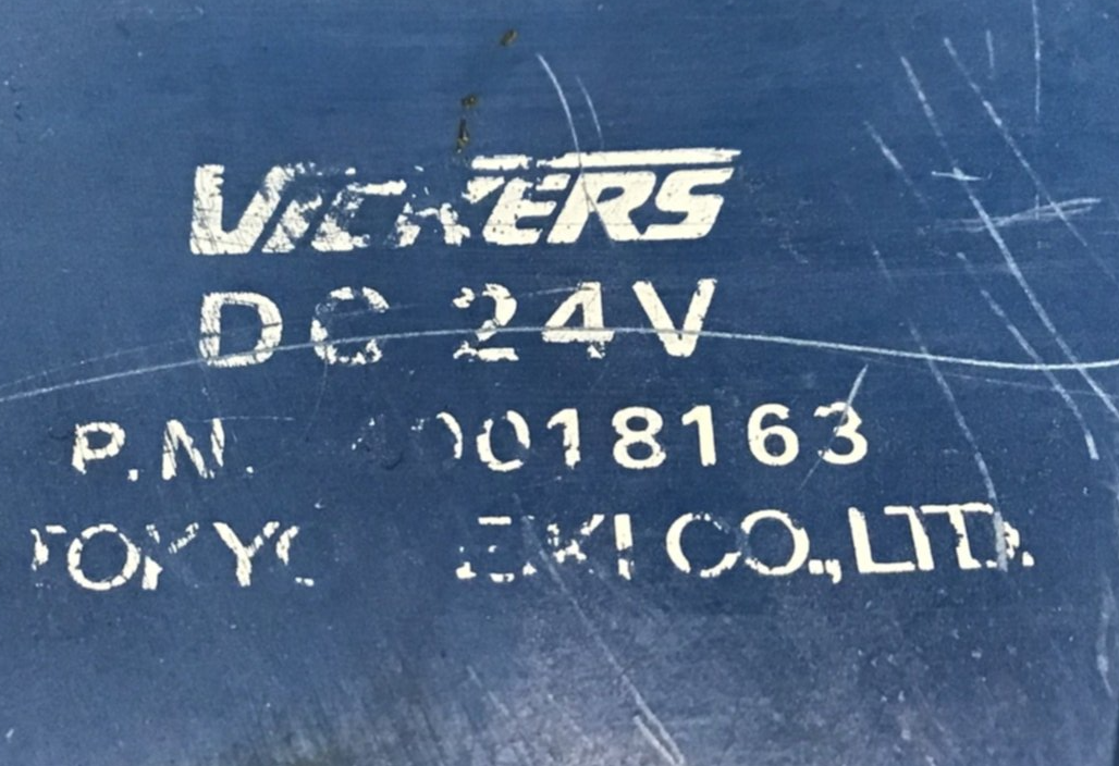 Used VICKERS Directional Control Valve DG4V52ALMP7LH630 USED