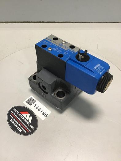 Used VICKERS Valve DG4V32ALMUH760 #144796