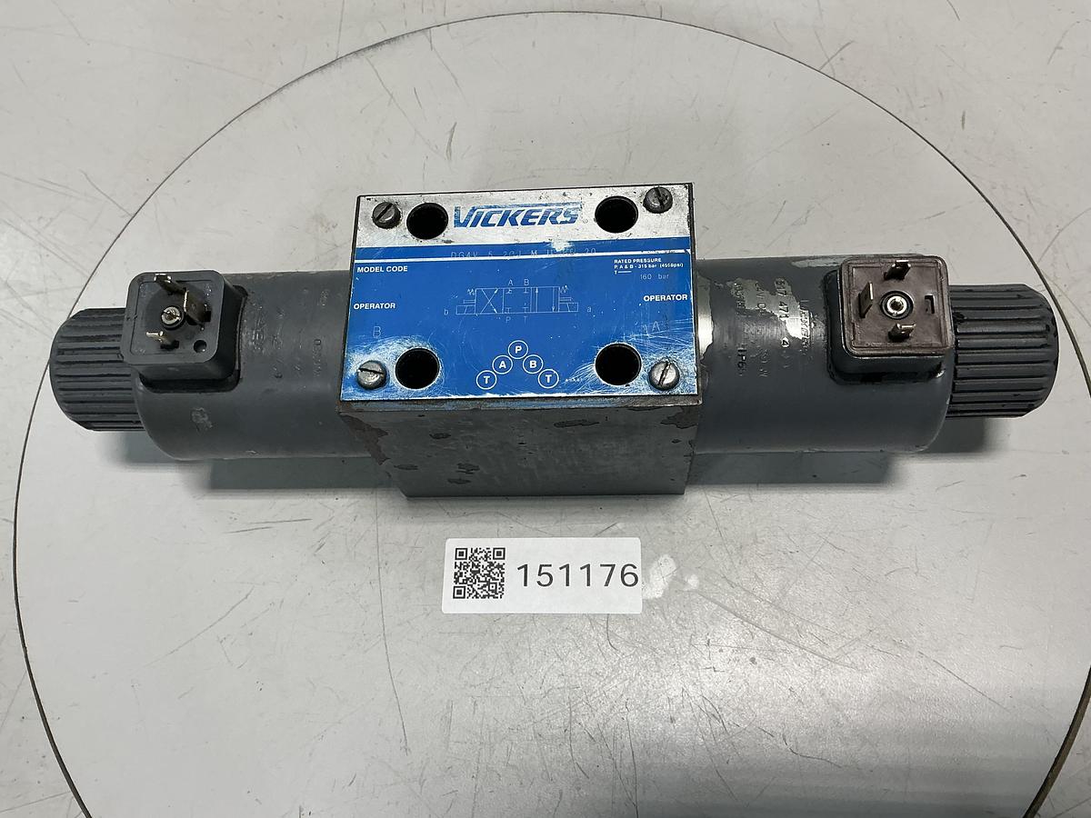 Used VICKERS DG4V 5 2CJ M U H6 20