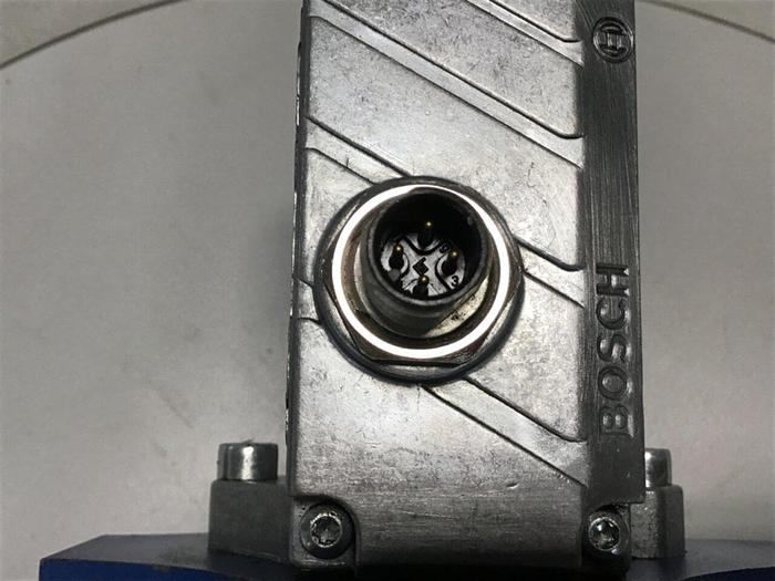 Used REXROTH Valve 0 810 070 038 #144711