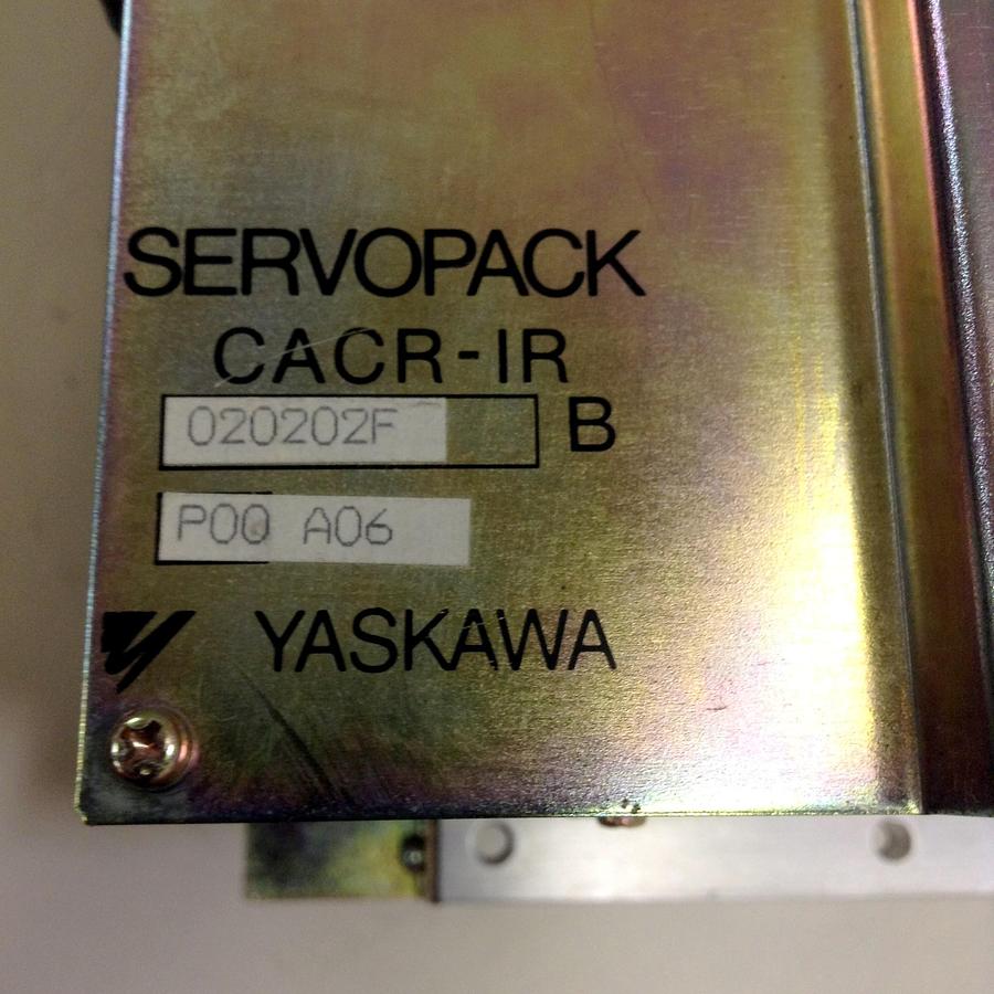 Used YASKAWA Servopack CACR-IR020202F Used