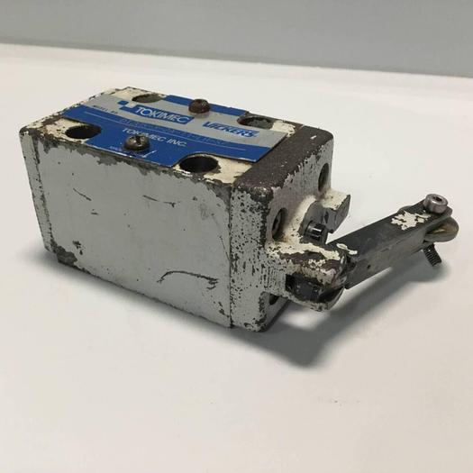 Used VICKERS Tokimec Valve DT20S32A11LHS7 #91736