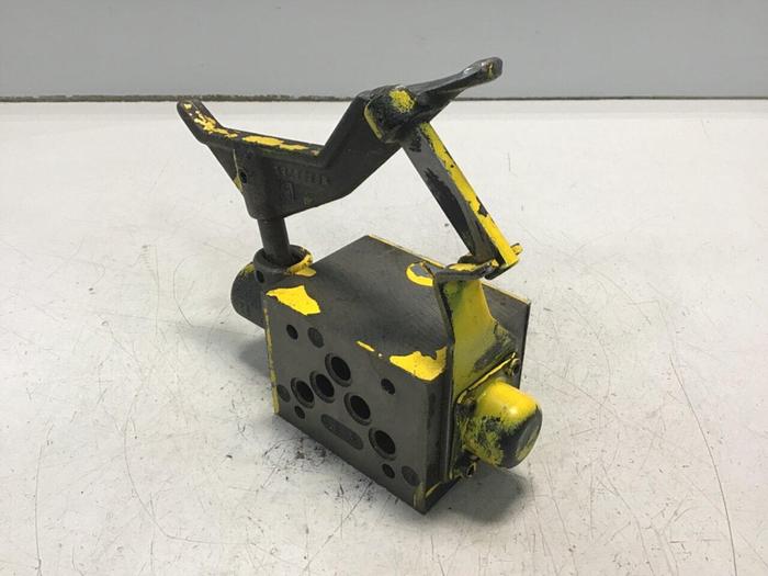 Used PARKER Directional Control Valve D3MR4B 10 Used