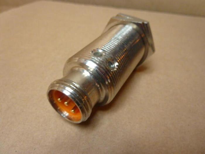 Used PEPPERL & FUCHS Proximity Switch NBB10-30GM80-WS-H76 #31331