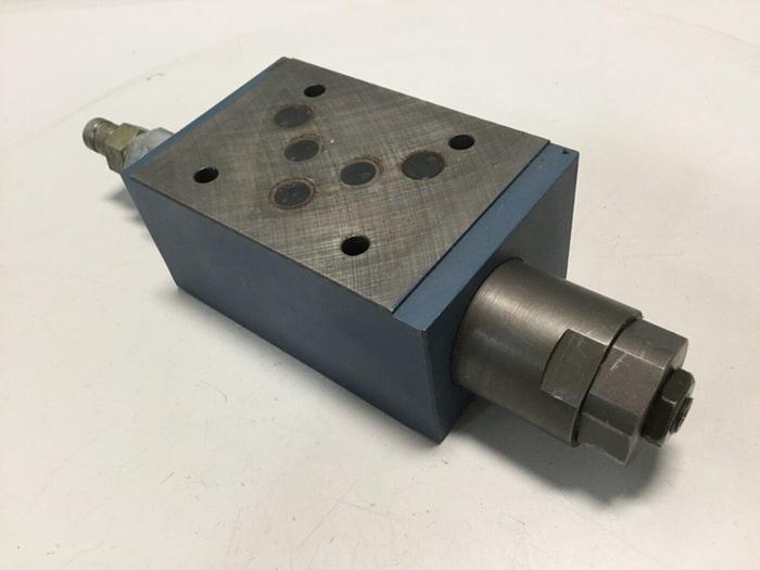 Used BOSCH Pressure Relief Valve 0 811 145 117 Used