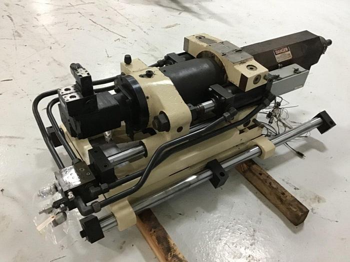 Used CINCINNATI MILACRON 5 Oz Injection Unit VT85-5 / IU Used