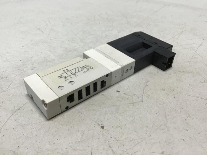 Used KOGANEI Solenoid Valve F10T0-CPL3 #122353