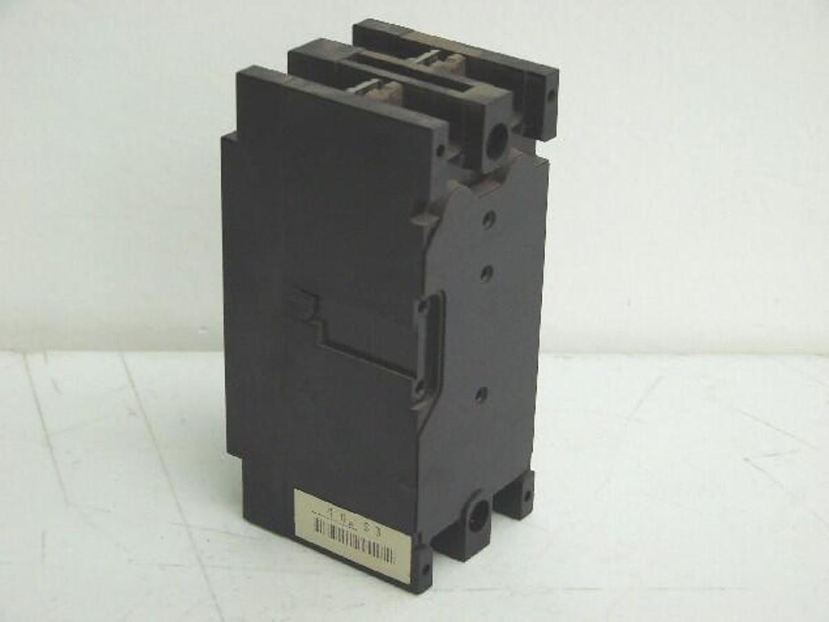 Used FUJI ELECTRIC 10 Amp Circuit Breaker SA32-10 #11806