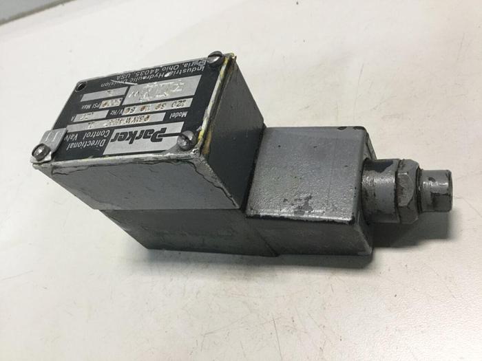 Used PARKER Directional Control Valve D31VW4H4Y 11 #102659