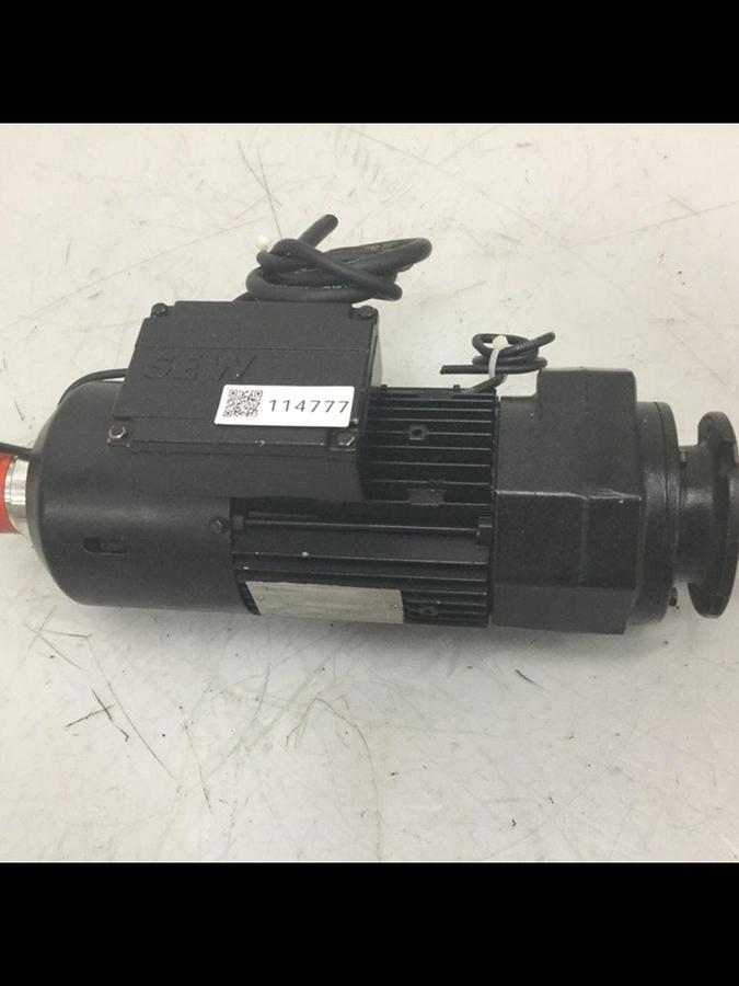 Used SEW USOCOME Servo Motor RF32DT80K4/BMG/HR USED