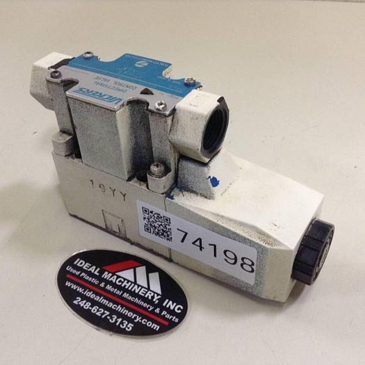 Used VICKERS Directional Control Valve DG4V32AMP7H750 #74198