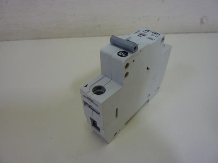 Used ALLEN BRADLEY 15 Amp Circuit Breaker 1492-SP1D150 SER C #55560