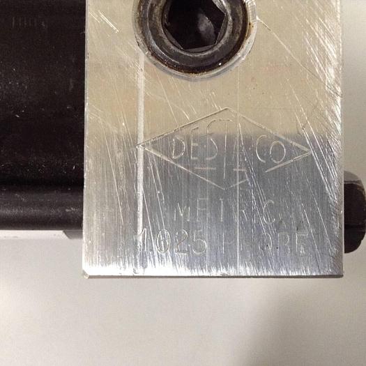 Used DESTACO Pneumatic Hold Clamp 991PMAR-025M-270B-37-44 #90043