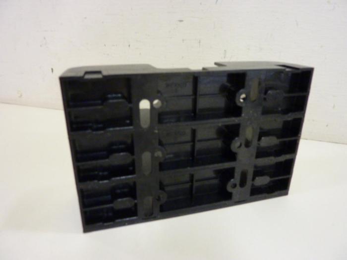 Used GOULD 30 Amp Fuse Block 60308 #57110