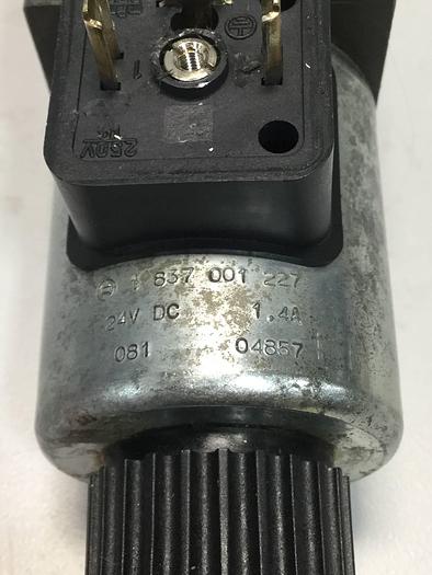 Used BOSCH Relief Valve 9810231459 081WV06P1V1091WS024/00D51 Used