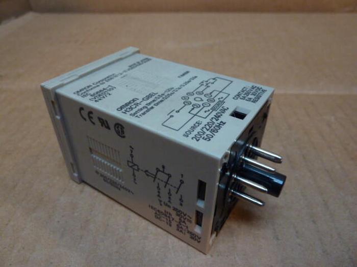 Used OMRON Timer H3CR-G8EL USED