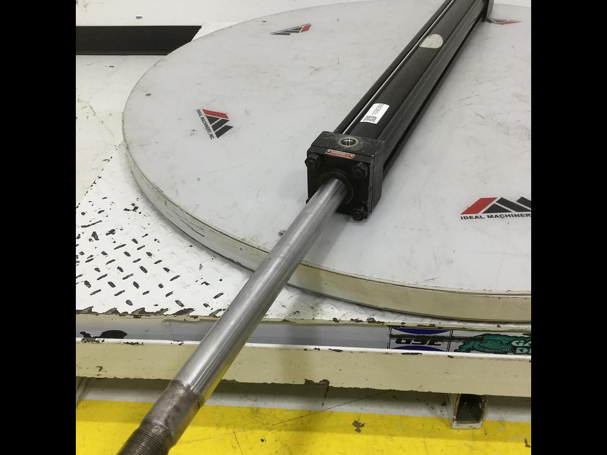 Used SHEFFER Traversing Cylinder 2 1/2HH A209 #108088