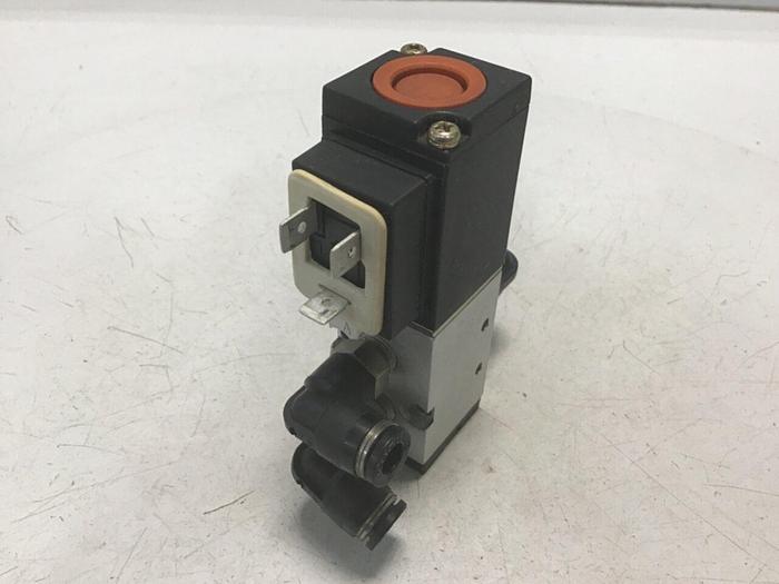 Used KOGANEI Air Valve 100-4E1-39-SR #124278