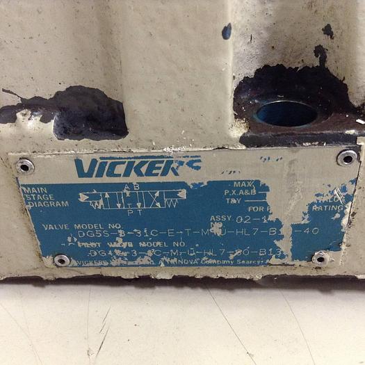 Used VICKERS Directional Control Valve DG5S831CETMUHL7B1340 #72443