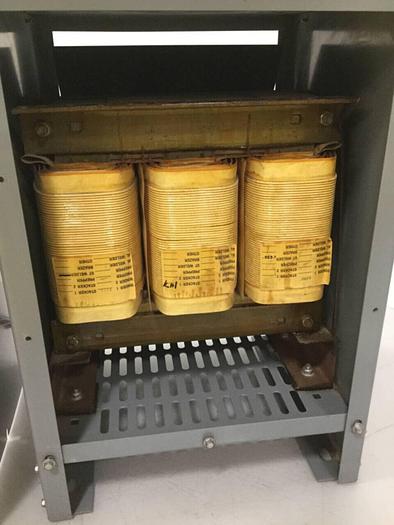 Used SQUARE D 15 kVA Transformer 15T3H #91711