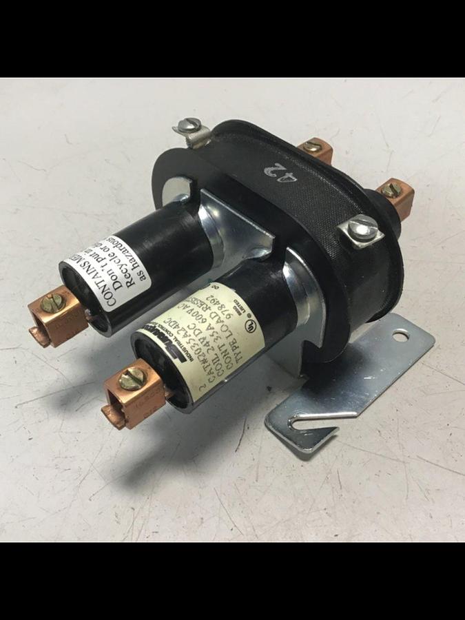 Used DURAKOOL Contactor Relay 2035A24DC Used