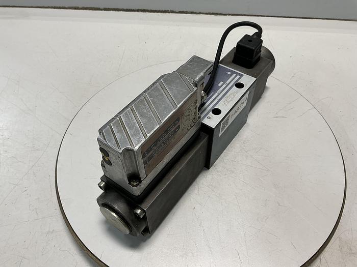 Used BOSCH 0 811 404 551