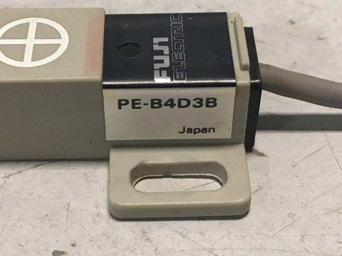 Used FUJI ELECTRIC Proximity Switch PE-B4D3 #128357