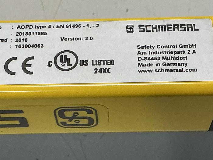 Used SCHMERSAL SLG440COM-R-0800-03