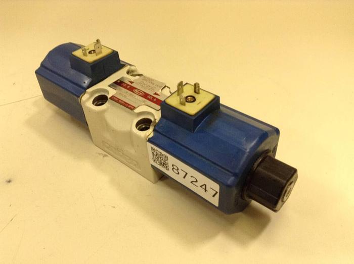 Used TOYOOKI KOGYO Solenoid Directional Valve HD3-3W-BGA-03A-WDD2S #87247