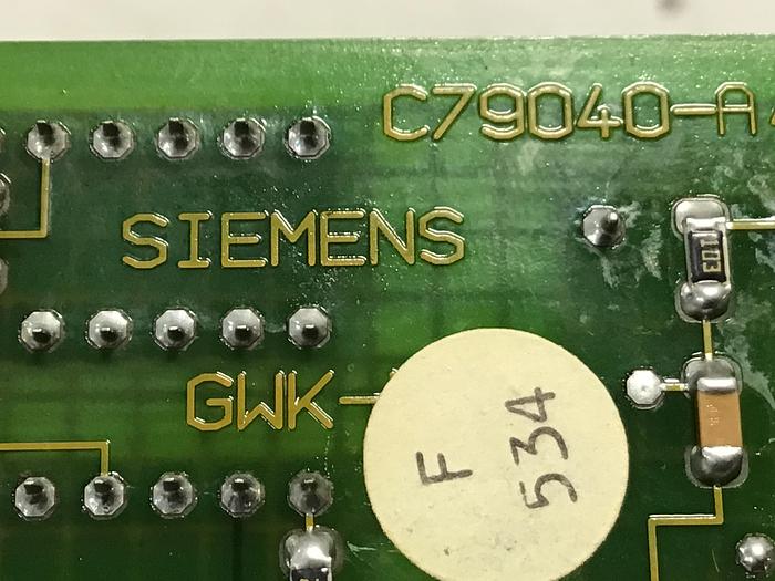 Used SIEMENS C79040-A432-C22-01-85 Communication Card Used #140250