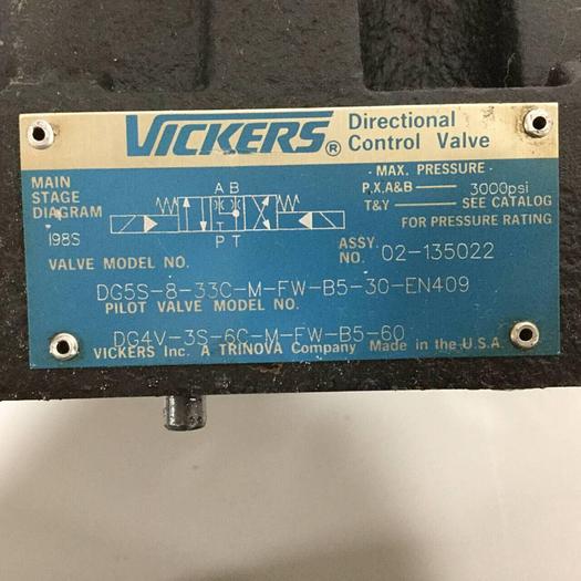 Used VICKERS Valve DG4V-3S-6C-M-FW-B5-60 #90243
