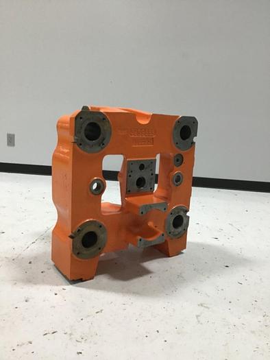 Used CINCINNATI MILACRON Rear Platen 3989585 Used