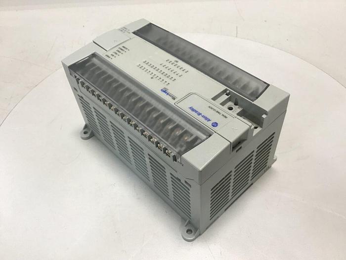 Used ALLEN BRADLEY MicroLogix 1200 1762-L40BWA SER C #144873