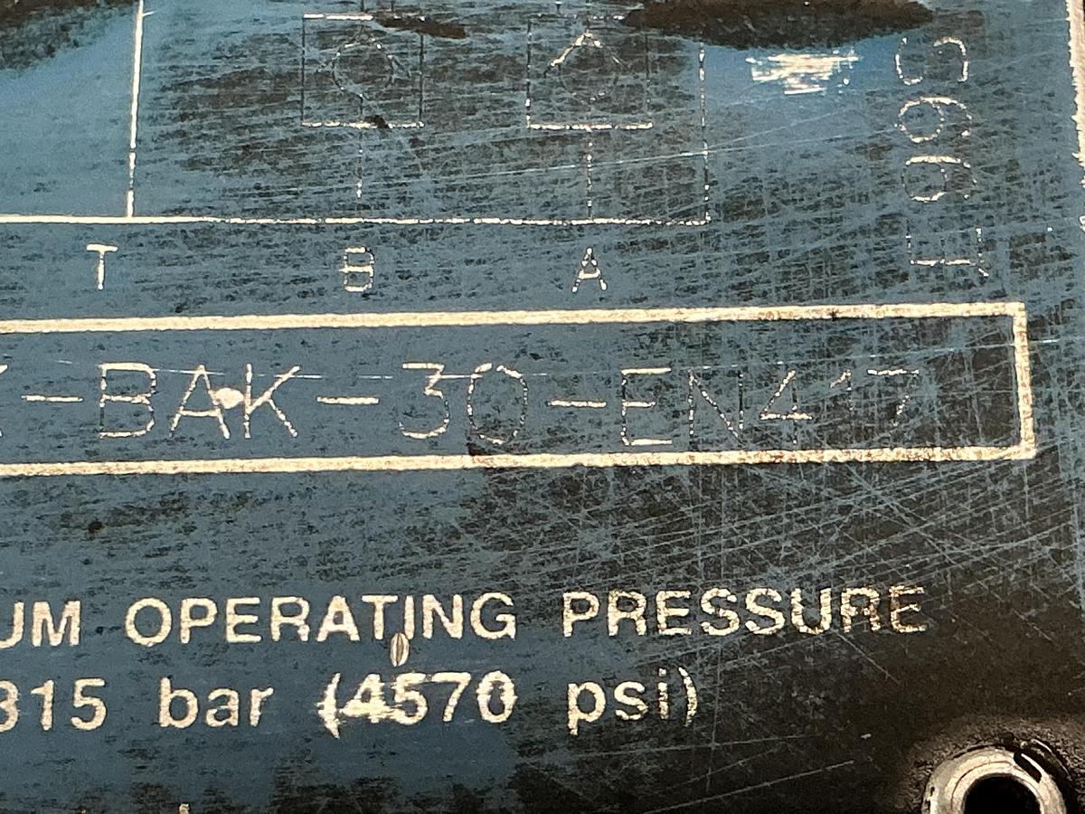 Used VICKERS DGMPC-5-ABK-BAK-30-EN417