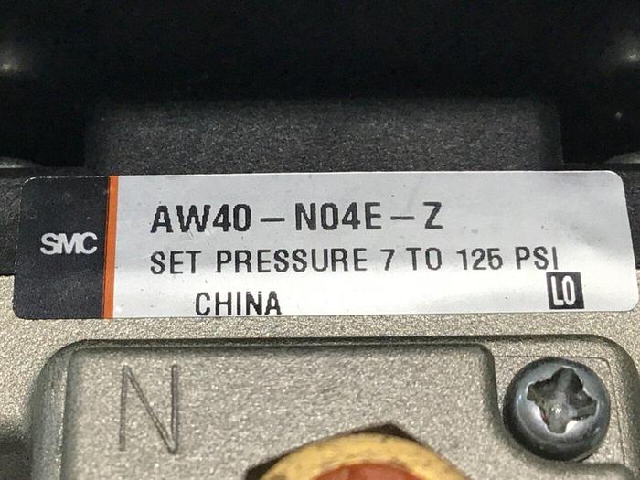 Used SMC Filter Regulator AW40-N04E-Z #117221