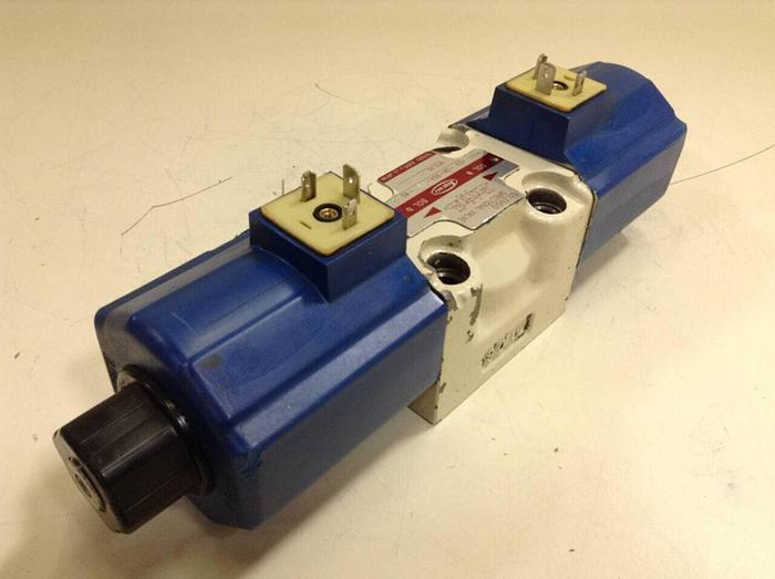 Used TOYOOKI KOGYO Solenoid Directional Valve HD3-3W-BGA-03A-WDD2S #87059