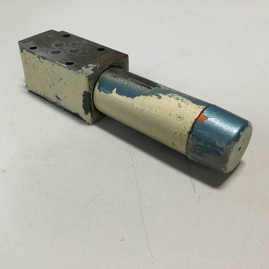 Used REXROTH Valve ZDR6DP24075YM12 #93383