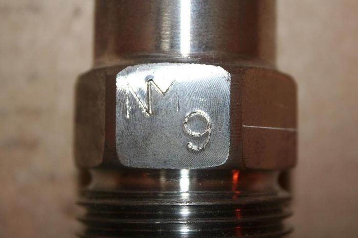 Used GENERIC Screw Tip Nozzle NM 9 #19350