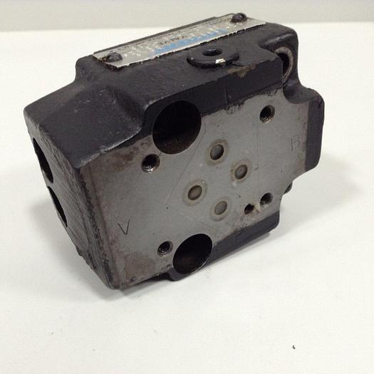 Used VICKERS Valve CVCS16D3B2910AP08Z108 #89924