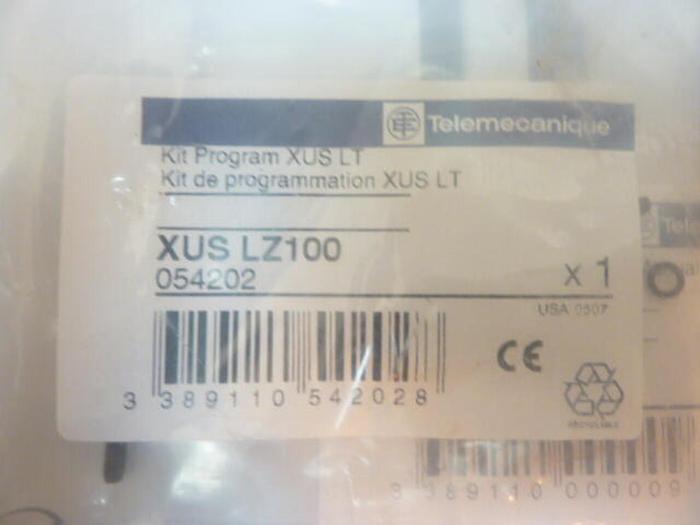 TELEMECANIQUE Safety Light Curtain XUS LZ450 #38902