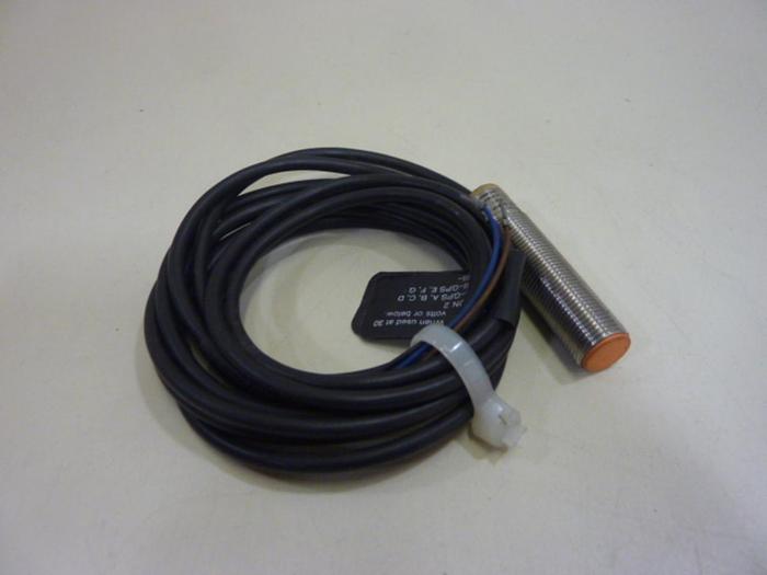 Used IFM Proximity Switch IFK3002 LBPOG #62654