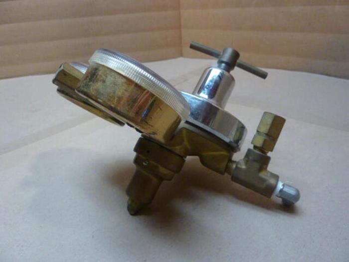 Used HARRIS Gas Regulator 92-2620-7A #30524