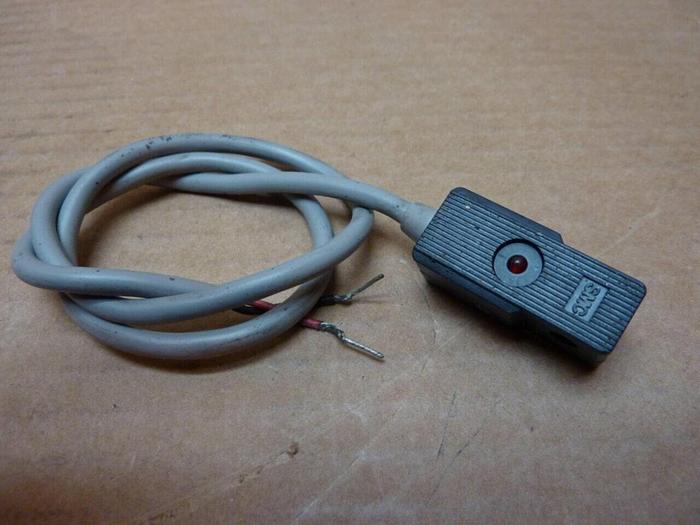 Used SMC Reed Switch D-B54 #25027