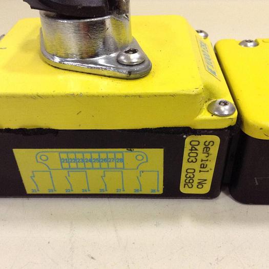 Used SICK Safety Interlock IE 1000 ES1 #80542