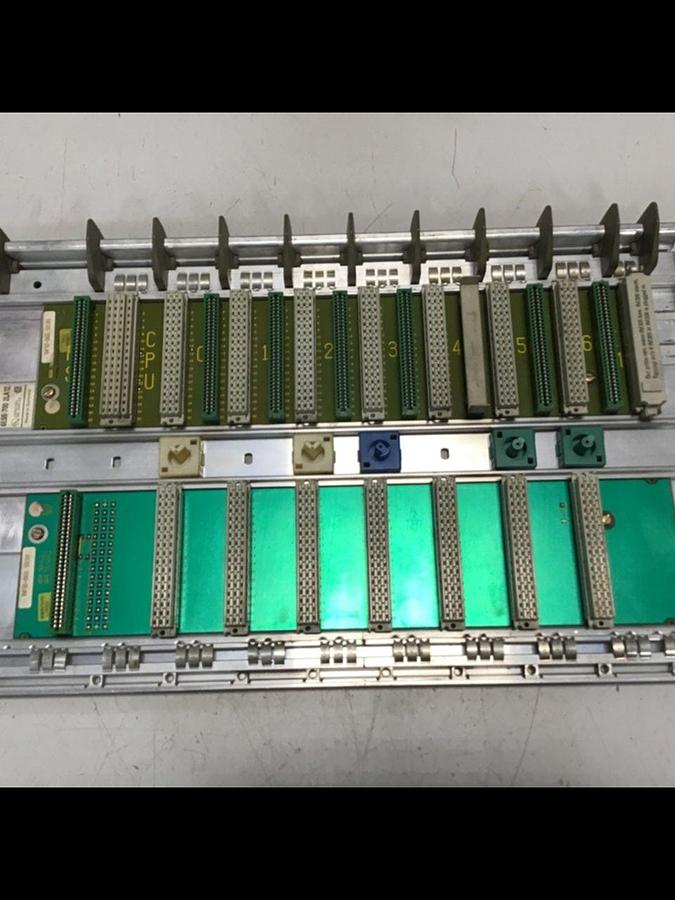 Used SIEMENS Rack Simatic S5 6ES5 700-2LA12 USED