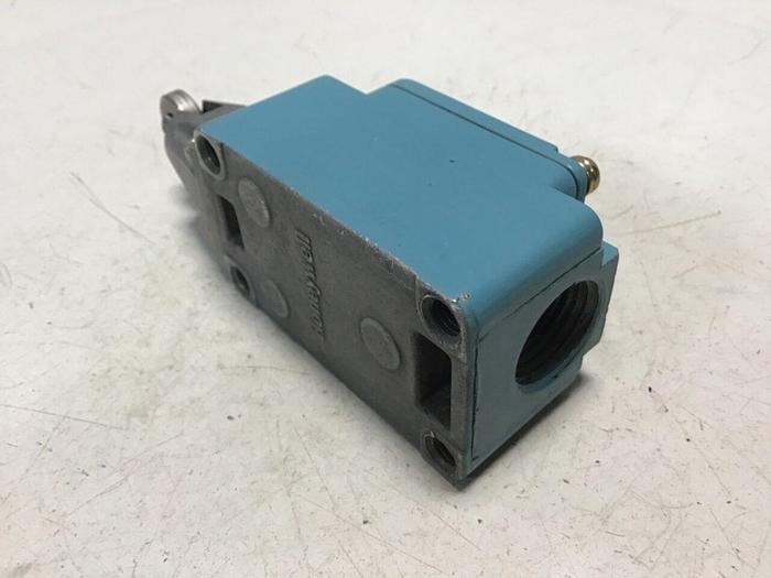 Used HONEYWELL Limit Switch SZL-WL-E-N #122100