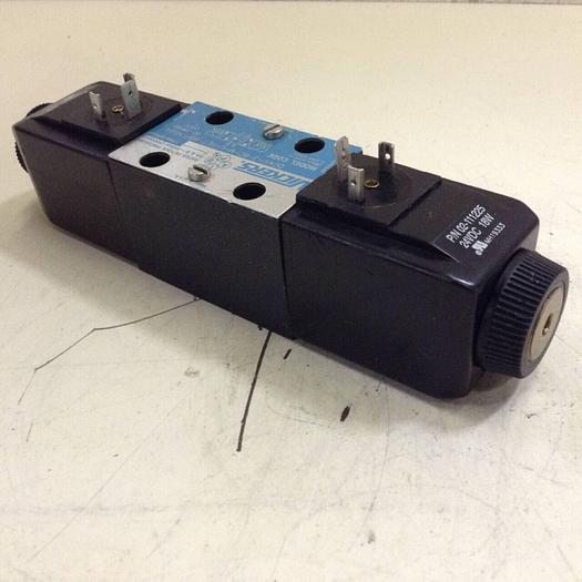 Used VICKERS Valve DG4V-3-6C-M-U-HL7-60-EN594 Used