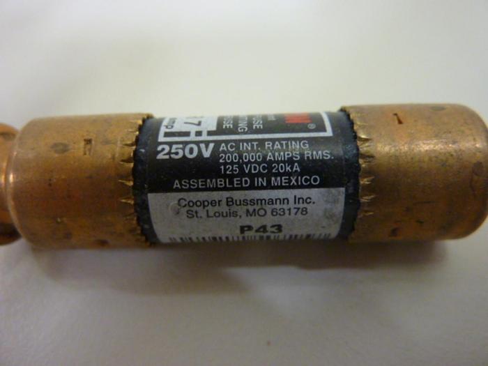 Used BUSSMANN 7 Amp Fuse FRN-R-7 #47579
